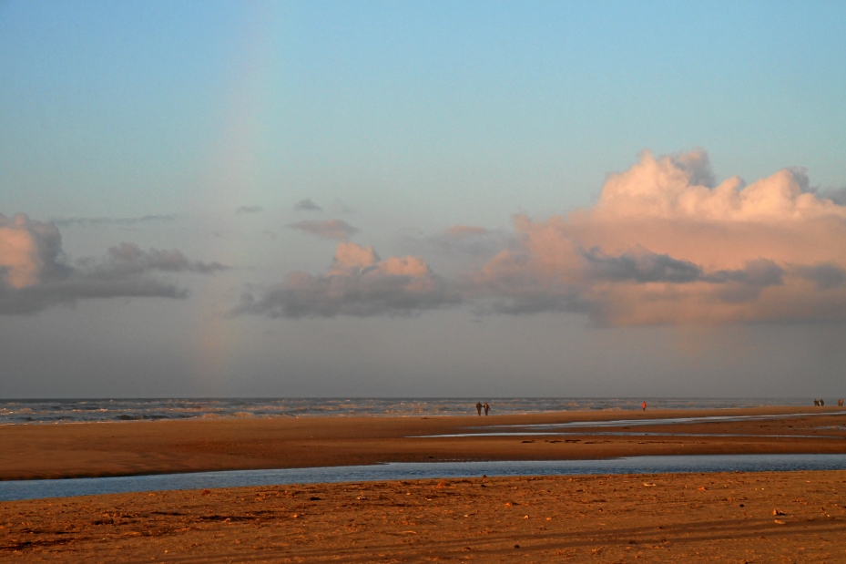 IMG10352.JPG - Regenbogen am Strand von Vejers
